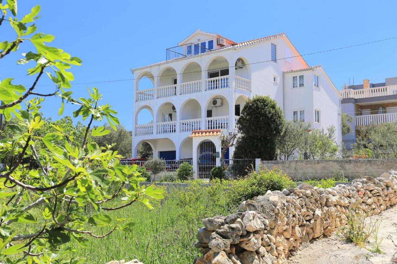 Apartments By The Sea Arbanija, Ciovo - 19527 Trogir Exterior photo